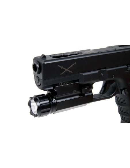 DELTA TACTICS PICATINNY RAIL FLASHLIGHT