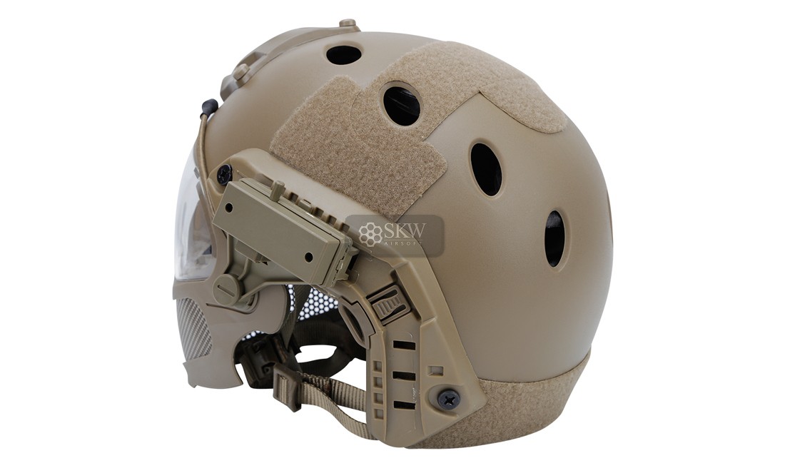 CASCO TIPO FAST Y MASCARA TAN DELTA TACTICS