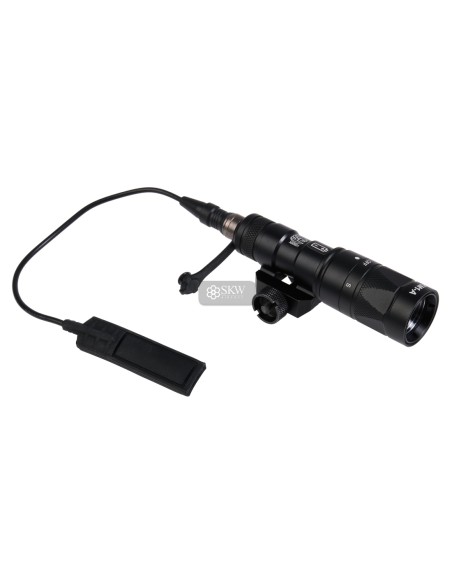 LINTERNA TÁCTICA M300W 120 LUMENS ELEMENT