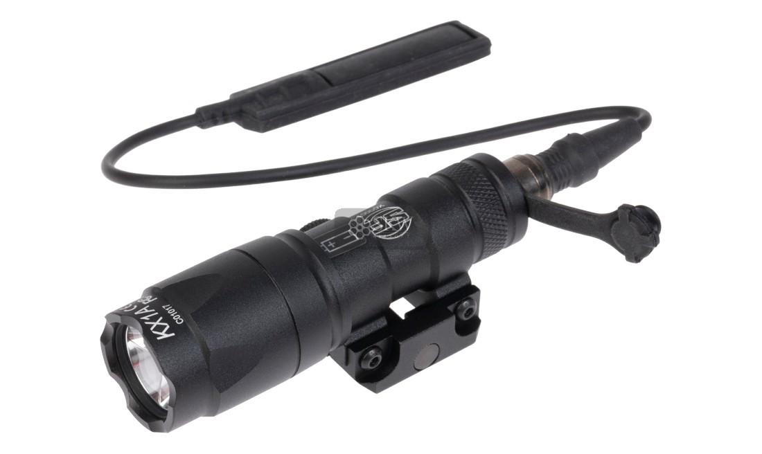 LINTERNA TÁCTICA M300 350 LUMENS ELEMENT