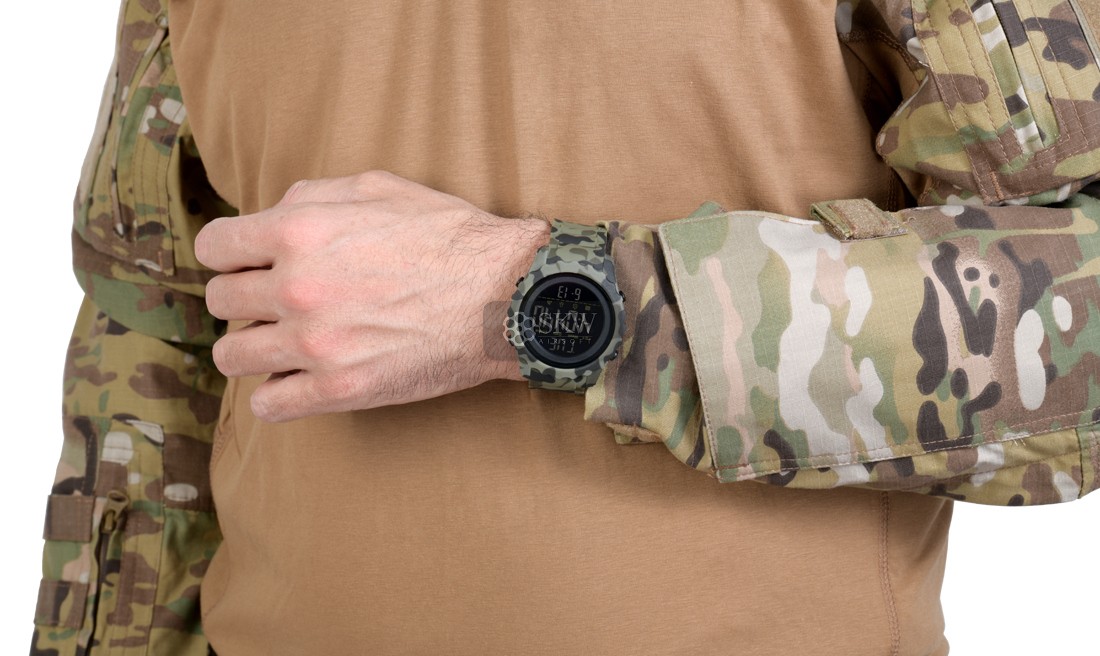 RELOJ TÁCTICO DIGITAL CAMUFLAJE ARMY GREEN...