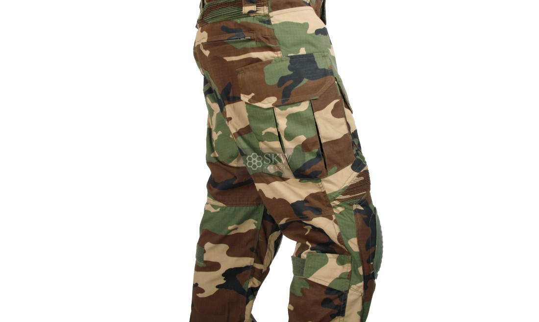 DELTA TACTICS UNIFORME COMBAT WOODLAND