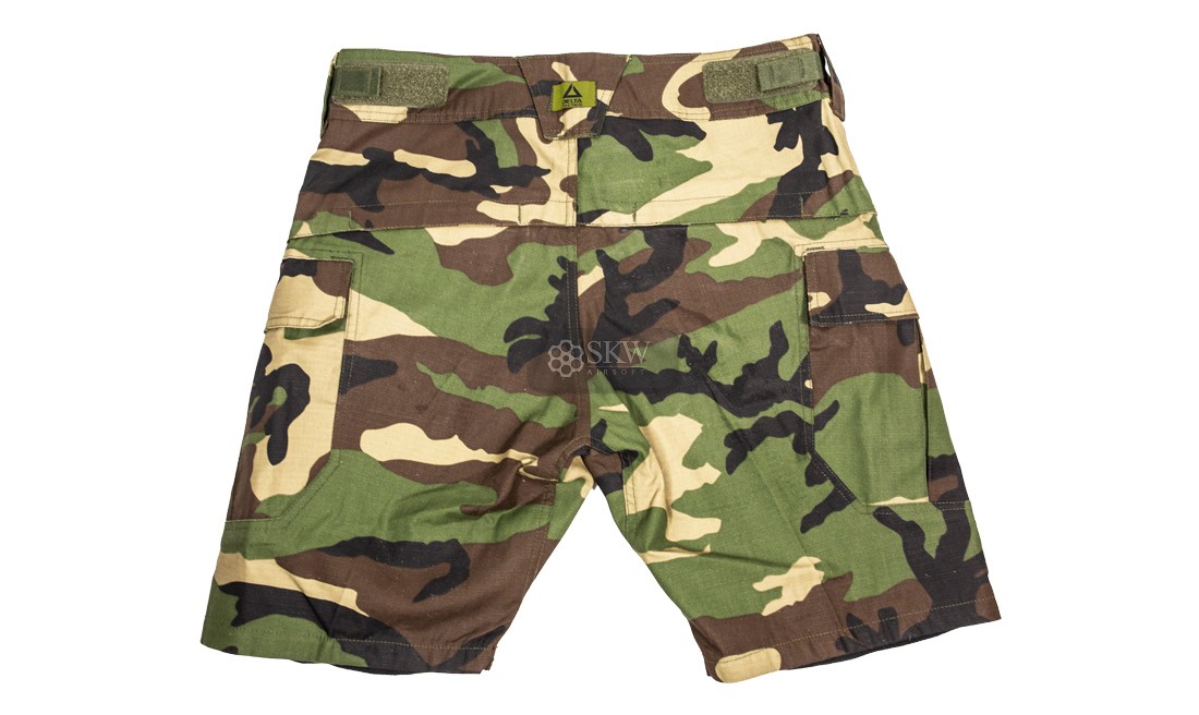 DELTA TACTICS PANTALON CORTO TASKS WOODLAND
