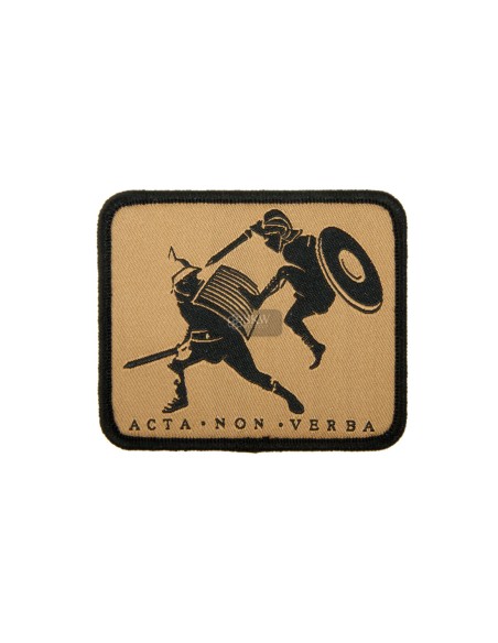 PARCHE ACTA NON VERBA 76 X 63 MM SECUTOR ARMS
