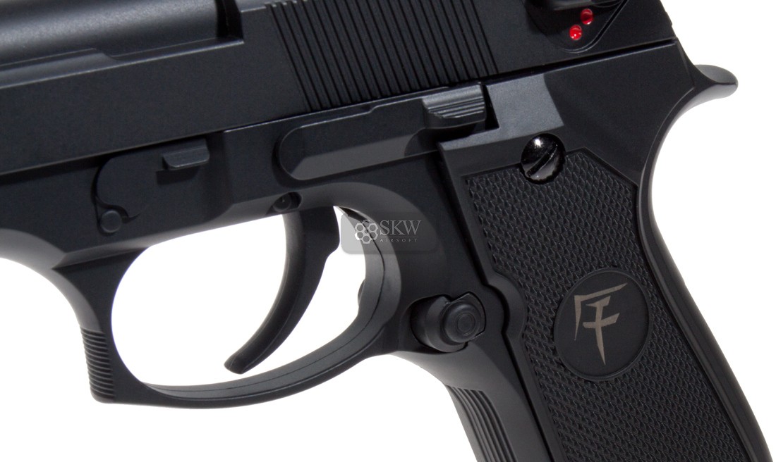 SAIGO DEFENSE 92 AEP NEGRA