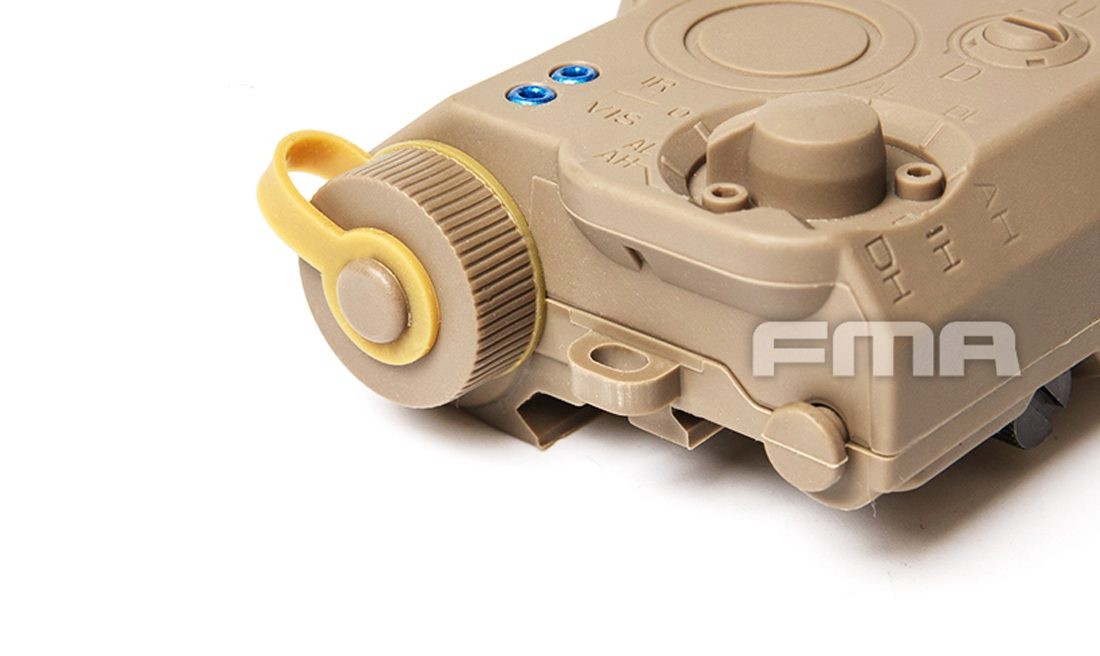 AN/PEQ-15 DUMMY PORTABATERIA DARK EARTH