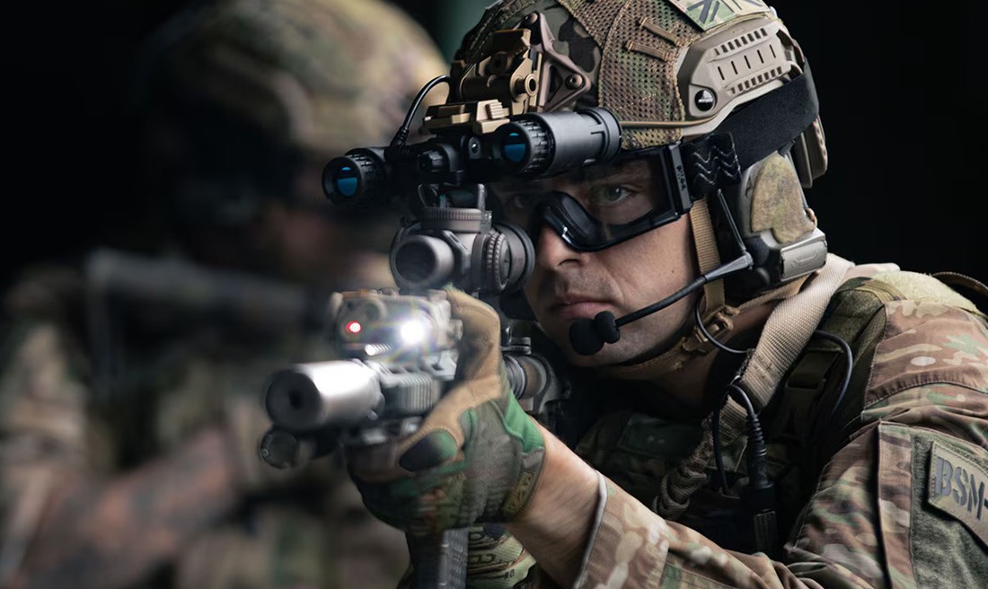 BOLLÉ X810 CLEAR BALLISTIC GOGGLES